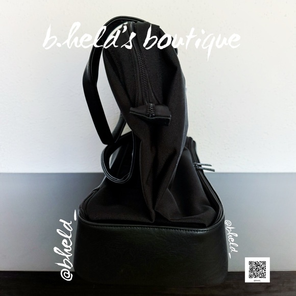 Free w/Bundle Purchase — BÉIS The Mini Weekender in Black Brand New NWT - Picture 4 of 16